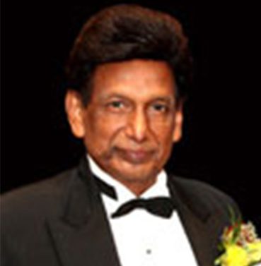 TAN SRI DATO' SERI AZLANII DR M MAHADEVAN